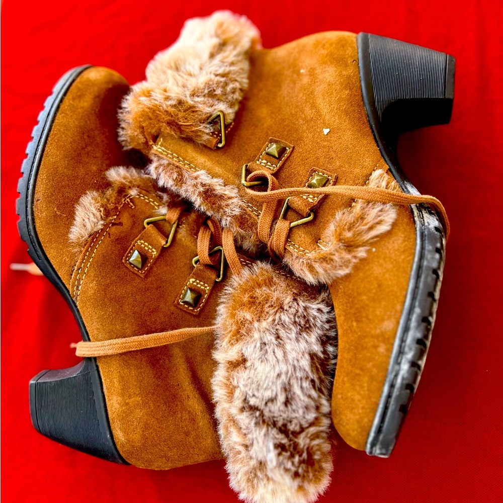 Women’s Bass Boots